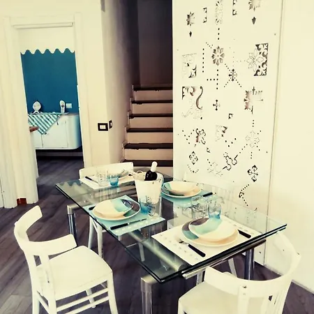 Laku Holiday home *